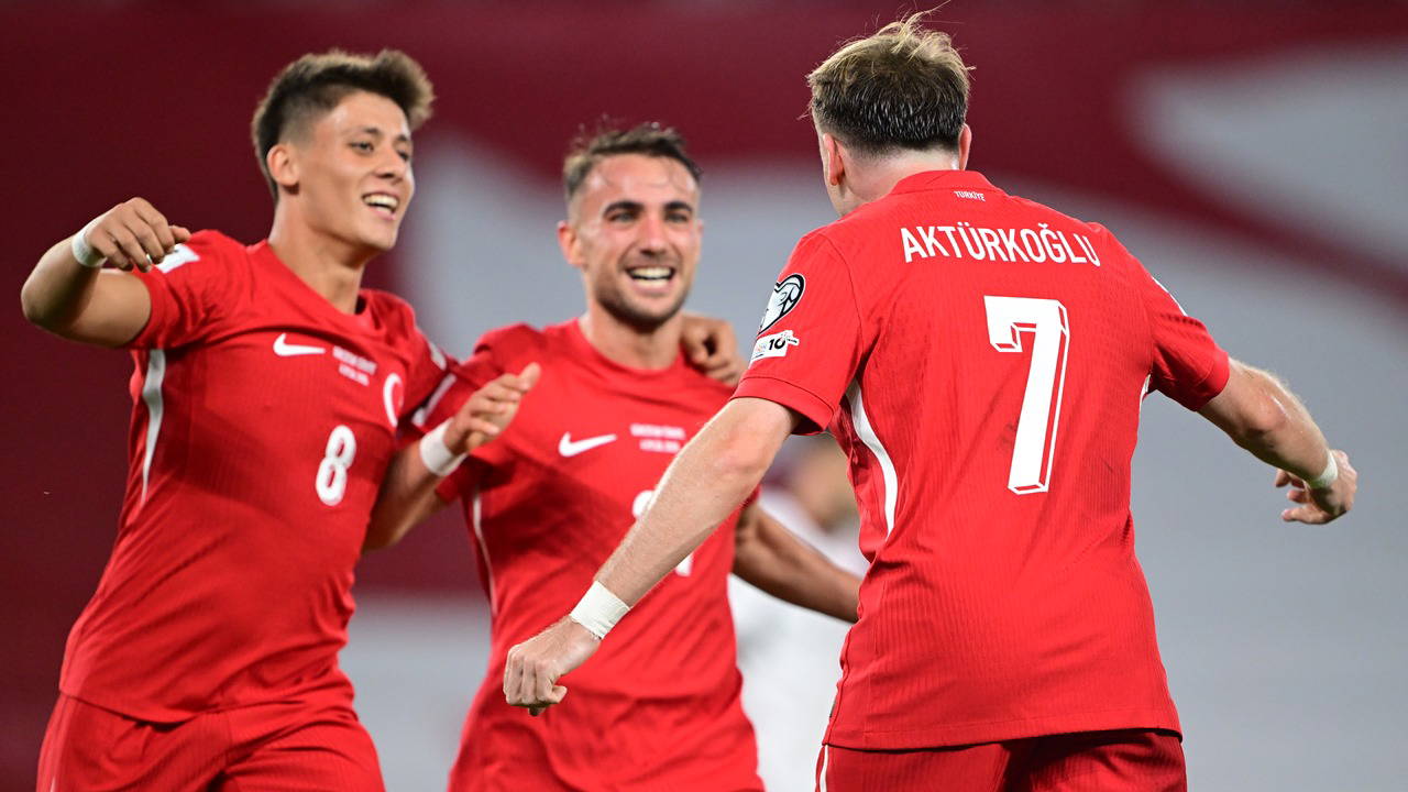 Nihat Kahveci'den 'A Milli Takım'da kriz' iddialarına sert çıkış!