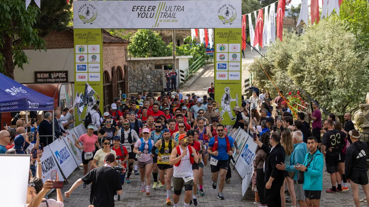 Efeler Yolu Ultra Trail’de madalyalar verildi