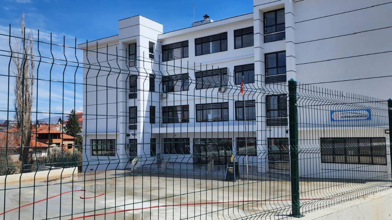 Öğrencisi olmayan okula öğretmen atanması yapıldı!