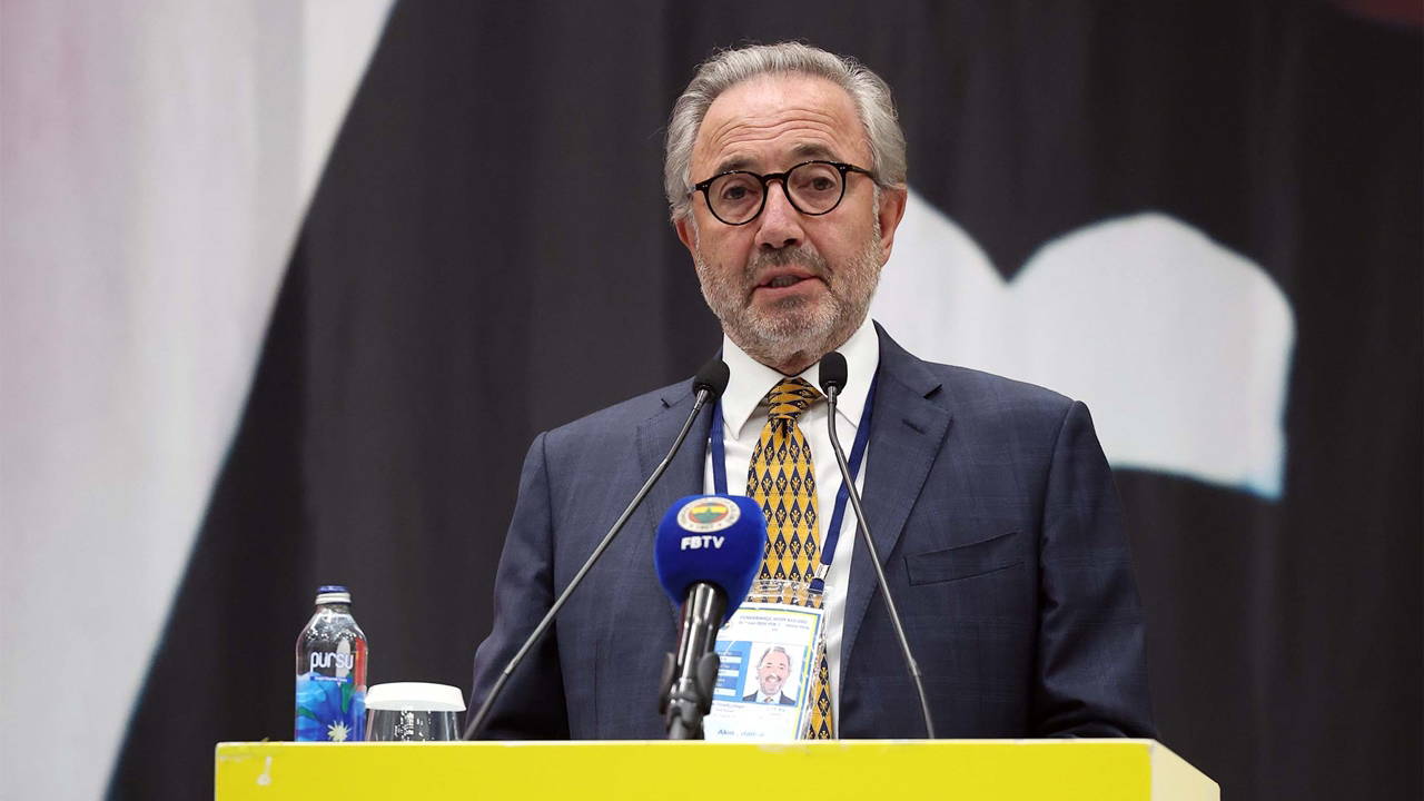 Fenerbahçe'den teknik direktör açıklaması: 'Tereddütlerimiz var'