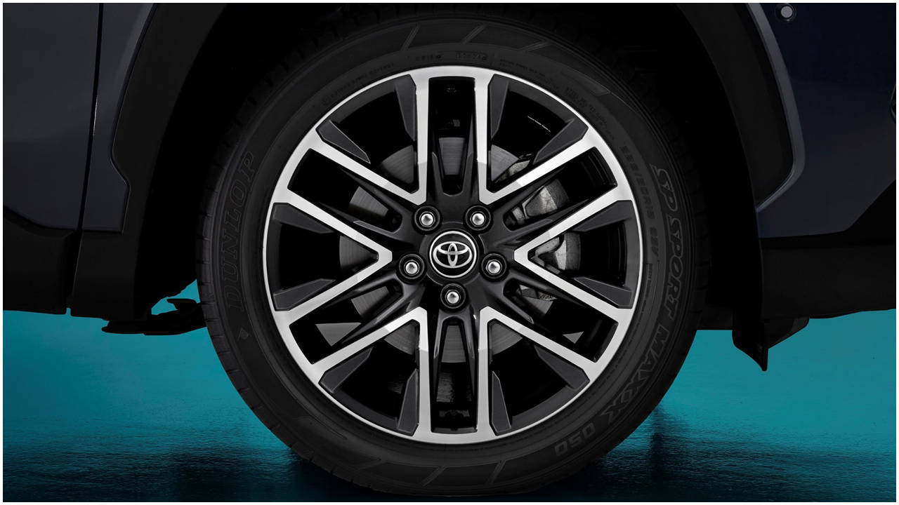 Toyota Yeni Corolla Cross Hybrid satışa sunuldu: İşte fiyatı tüm ayrıntılar...