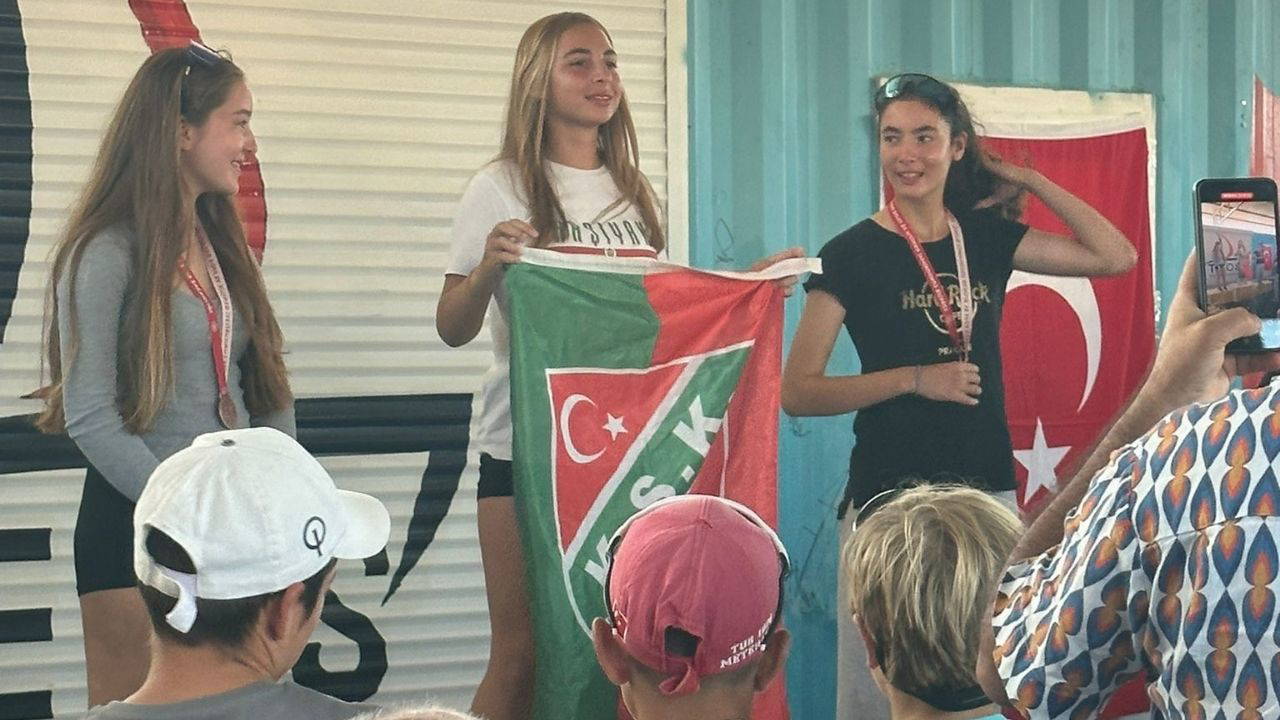 9 Eylül Kurtuluş Kupası Yelken Yarışları tamamlandı