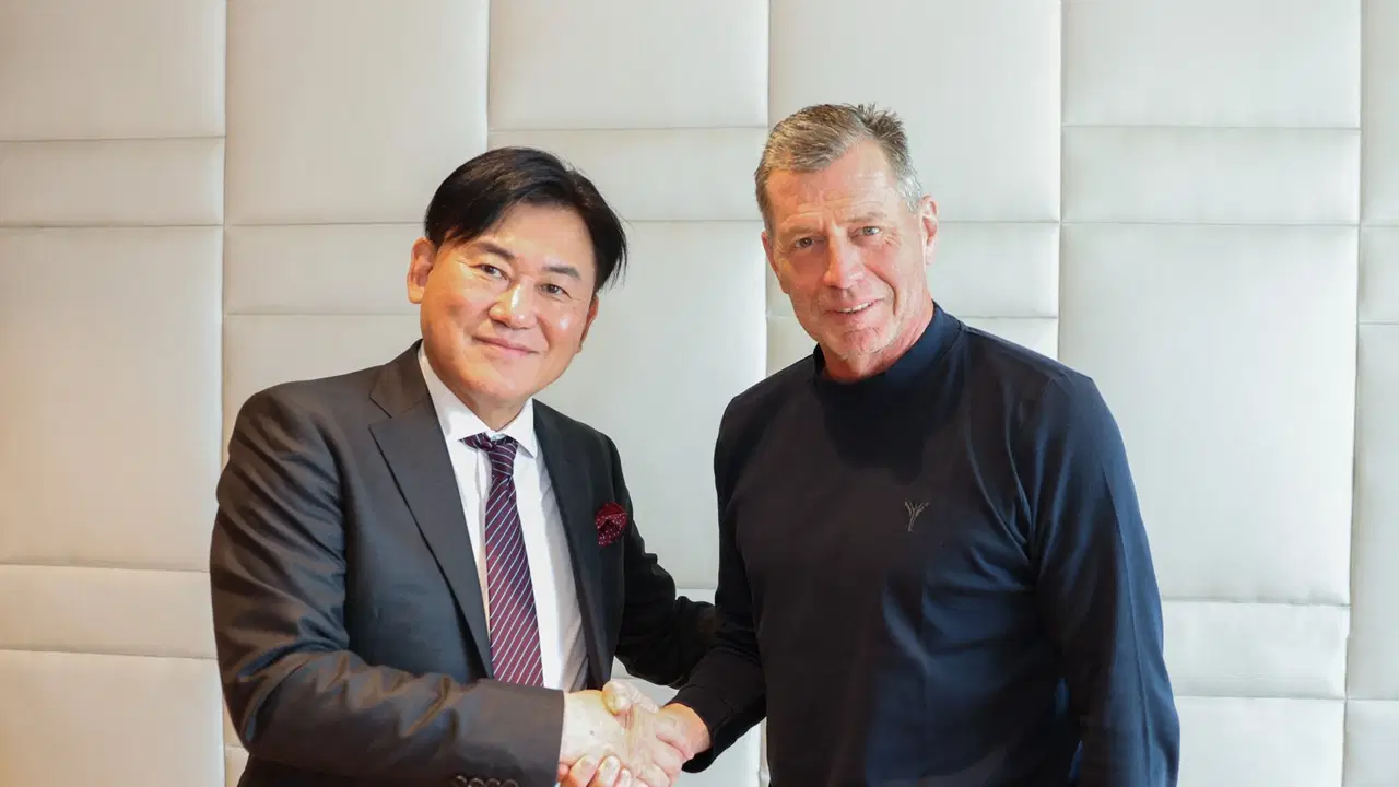 Michael Skibbe'den Japonya'da yeni macera! 