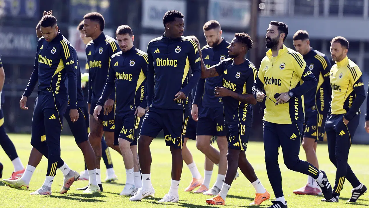 Fenerbahçe'de Jhon Duran gelişmesi: Resmi açıklama yapıldı!
