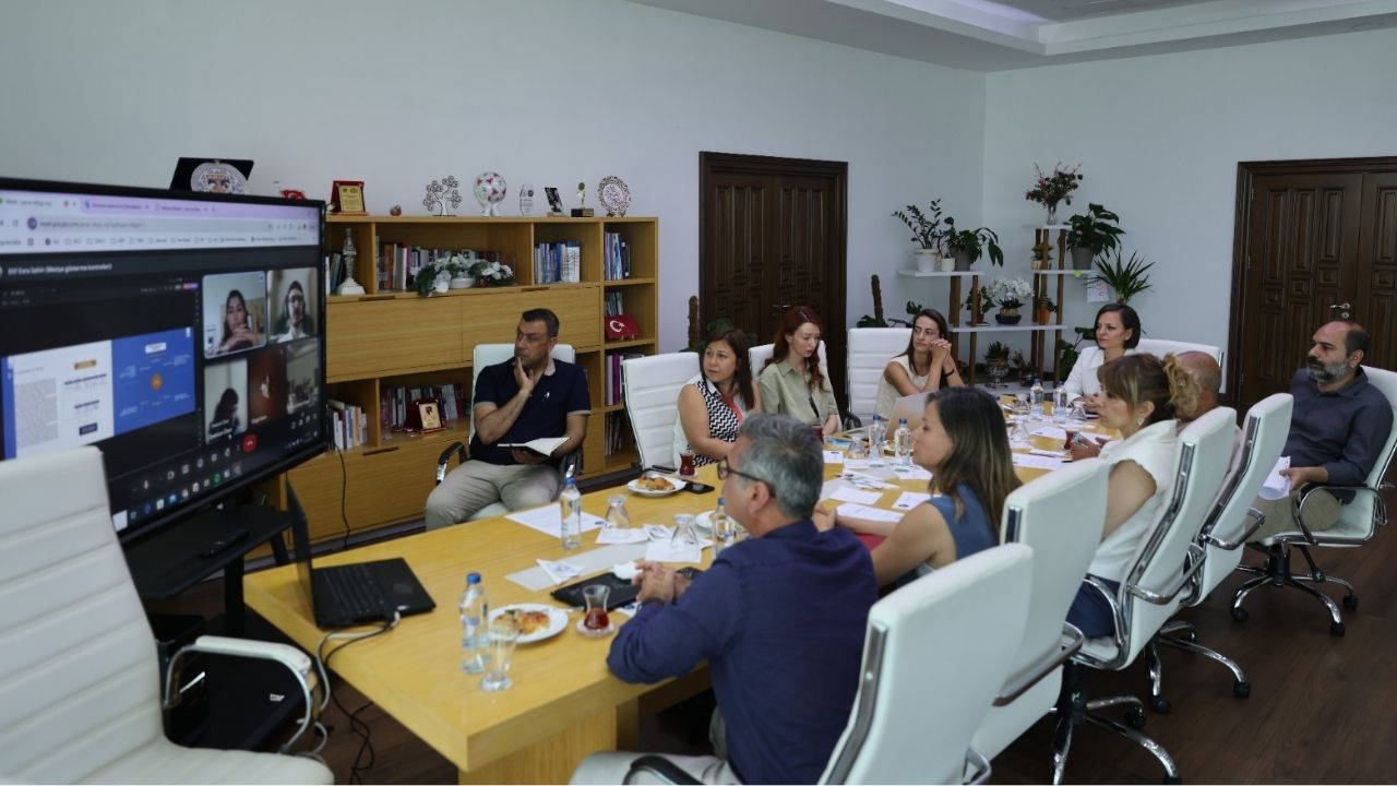 Karabağlar’ın dönüşümüne İZKA’dan destek