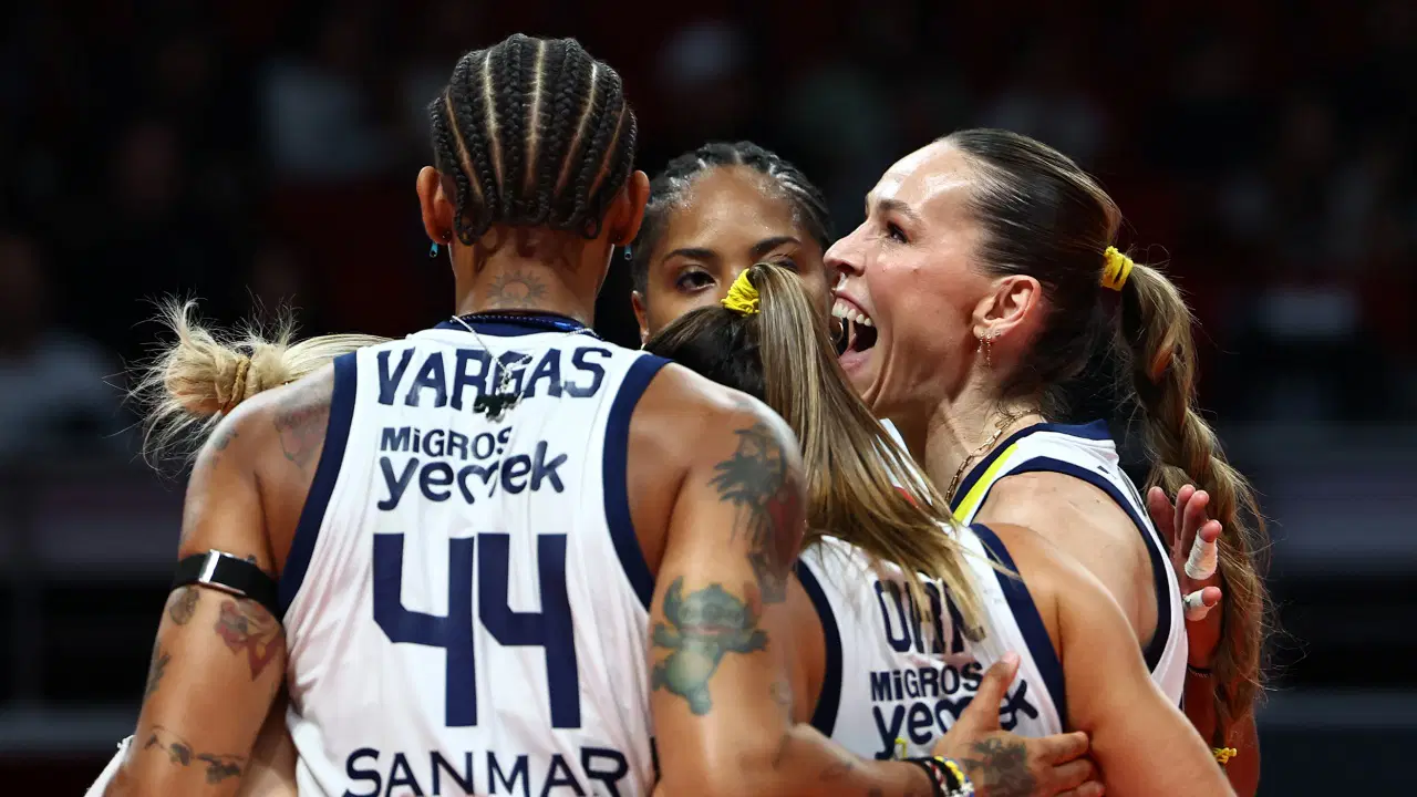 Derbide kazanan Fenerbahçe Medicana!