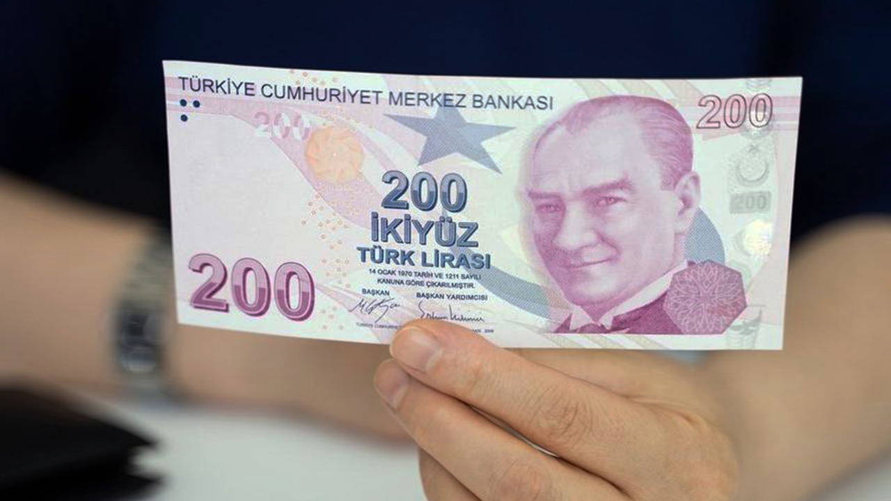 CHP'li isim örnekleriyle anlattı: '200 TL nasıl pul oldu?'