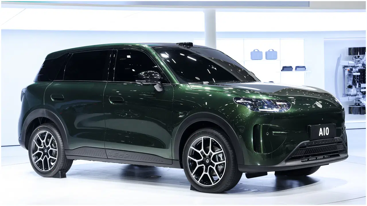 Otomotivde tarihi dönüm noktası: Çin'de en çok satılan ilk 10 modelin hepsi elektrikli! Fiyatları duyanlar inanamadı...