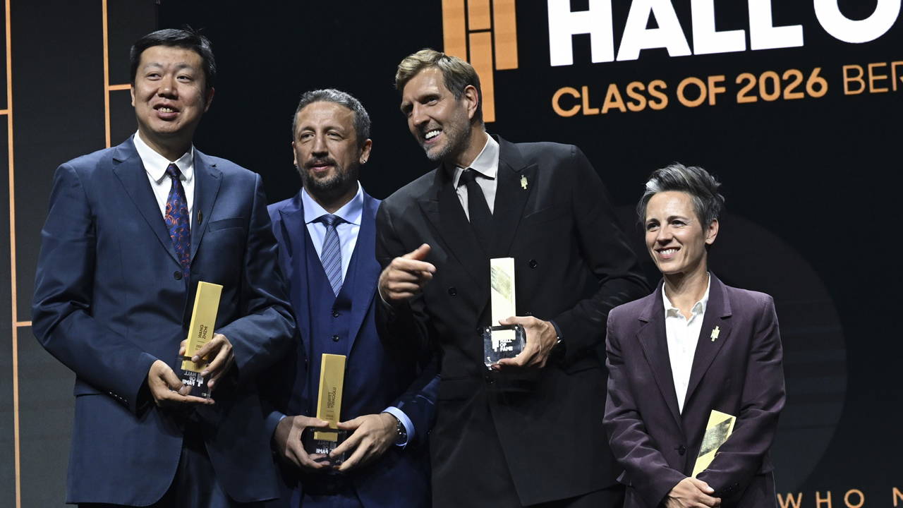 Alman basketbol efsanesi Dirk Nowitzki'den Hidayet Türkoğlu'na övgü