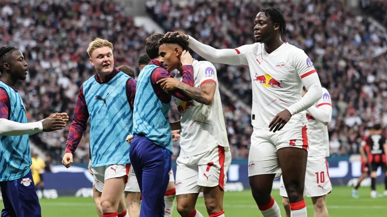 Galatasaray bir transferi daha bitiriyor: İstanbul'a gelecek