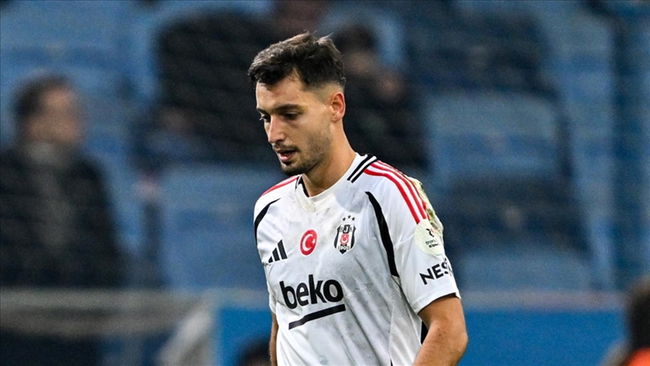 Beşiktaş ayrılığı duyurdu
