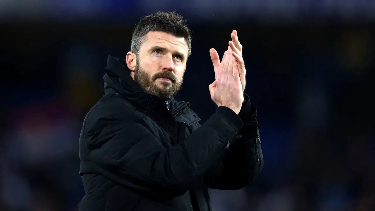 Manchester United'ın yeni hocası resmen belli oldu!