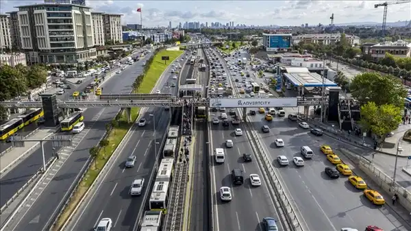İstanbul'da bu yollar trafiğe kapatılacak