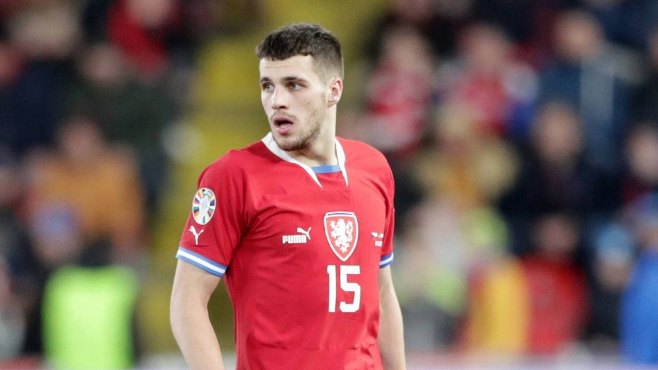 David Jurasek kimdir? Beşiktaş'ın istediği David Jurasek kaç yaşında, nereli? David Jurasek hangi takımlarda oynadı?