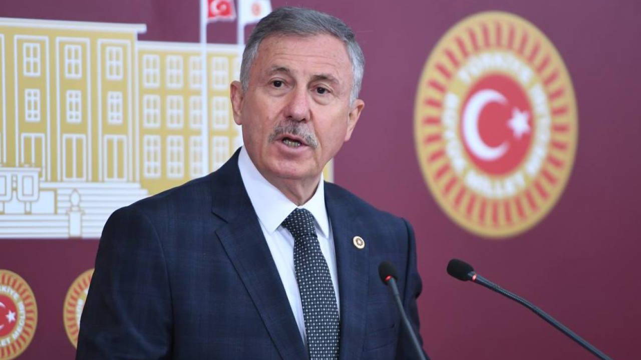 Selçuk Özdağ: İslam İşbirliği Teşkilatı Madrid’e taşınsın