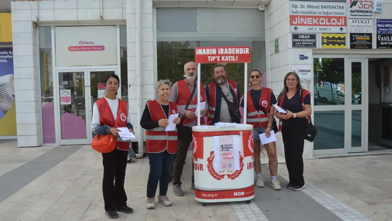 Türkiye İşçi Partisi'nden okullarda ücretsiz yemek için imza kampanyası