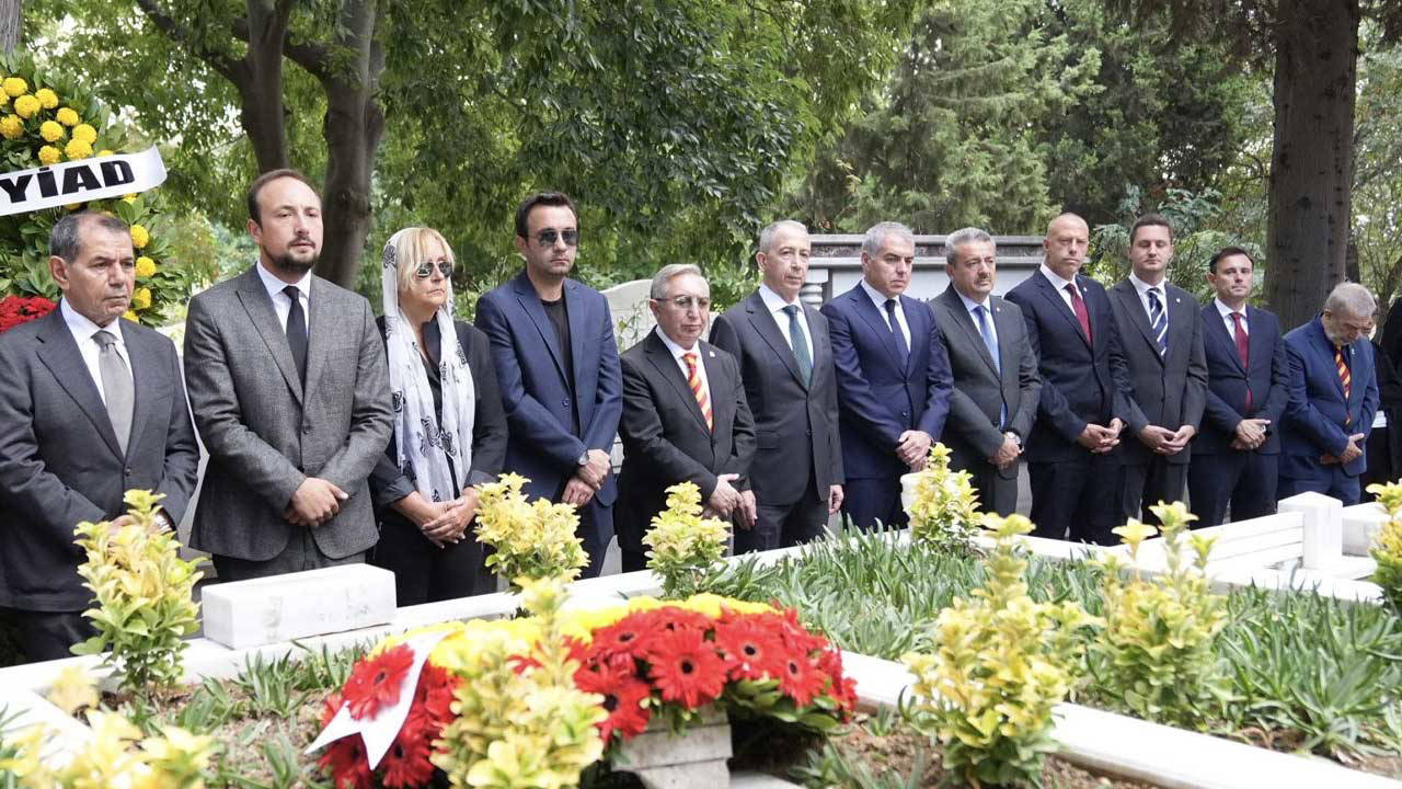 Dursun Özbek: "Metin Oktay bizim kralımızdır"