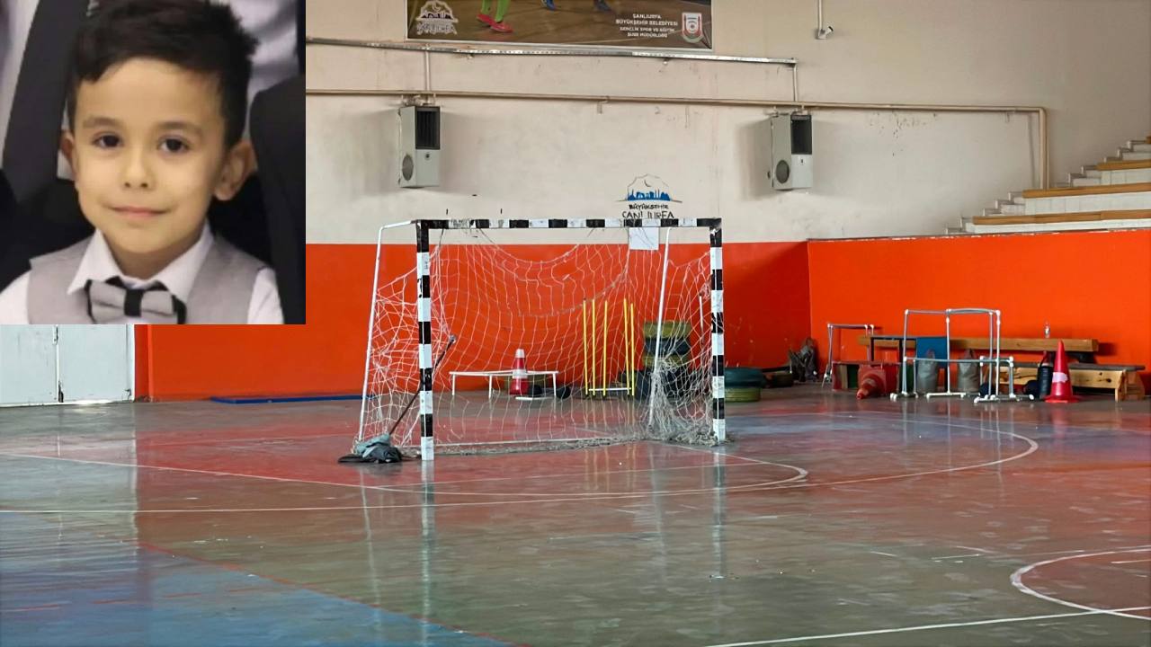 Spor salonunda feci olay... Üzerine kale direği devrilen çocuk hayatını kaybetti