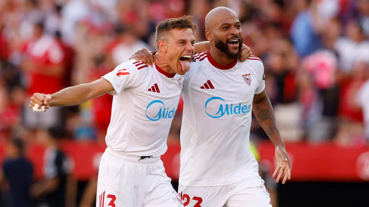 Sevilla, Barcelona'yı farklı geçti!