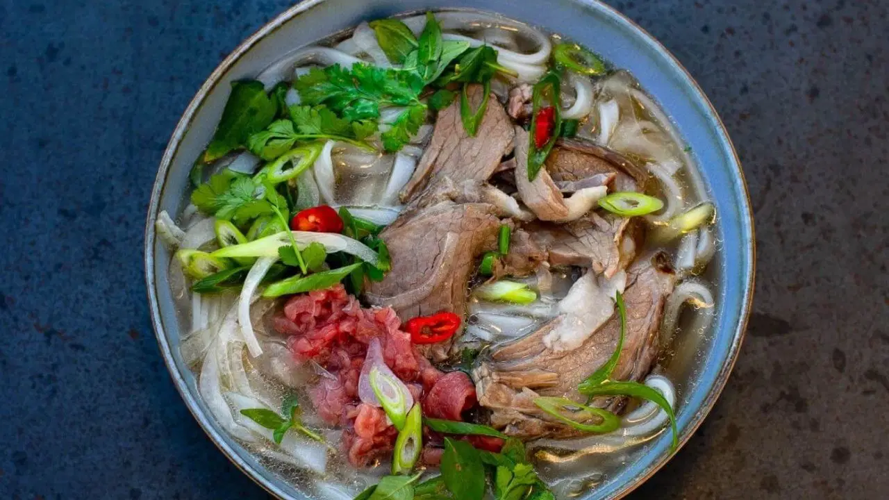 Vietnam mutfak sanatının imza lezzeti: Pho Bo tarifi