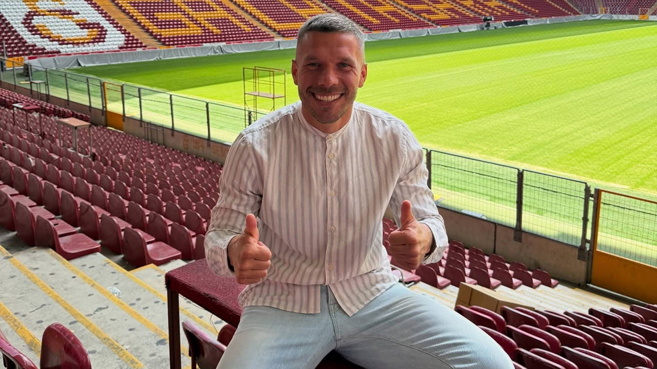 Lukas Podolski'den Leroy Sane açıklaması: 'Kararı beni şaşırtmadı'