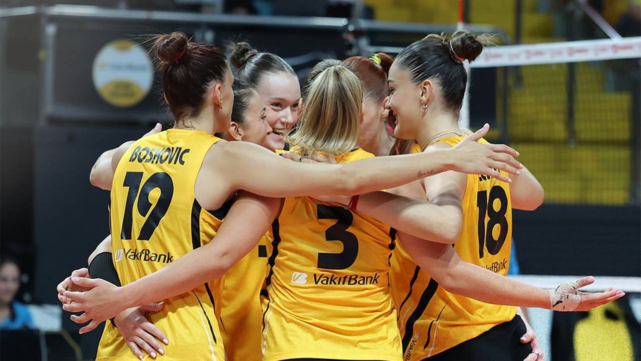 VakıfBank, Sultanlar Ligi'ne galibiyetle başladı