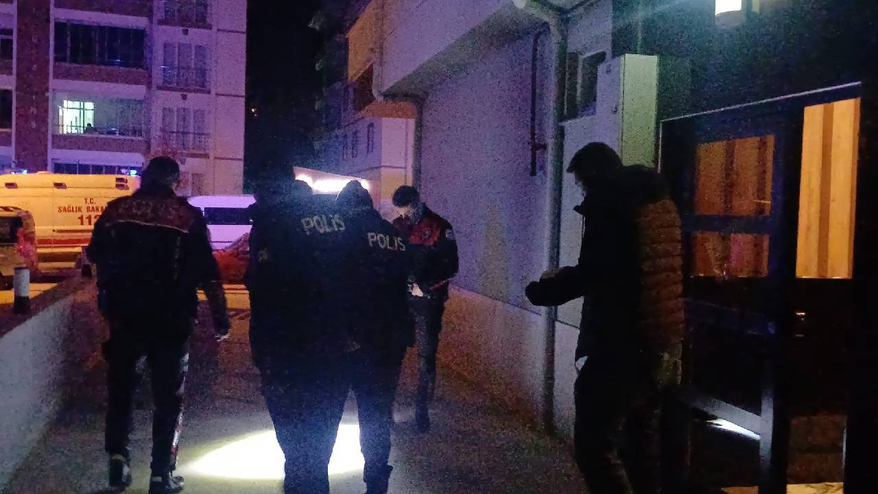 Silahla yaralandı, bina boşluğuna kaçarak canını zor kurtardı!