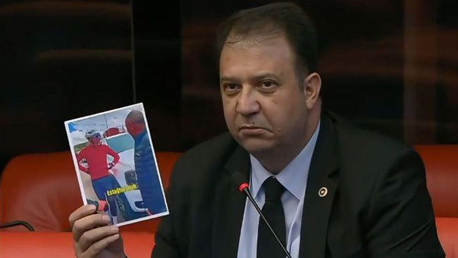 Bisiklet taytı üzerinden Vali'yi hedef almıştı