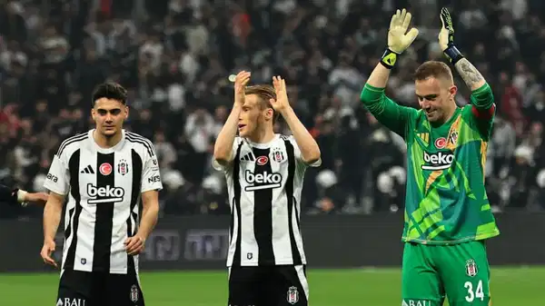 Beşiktaş'tan Jonas Svensson kararı: Resmen açıklandı!