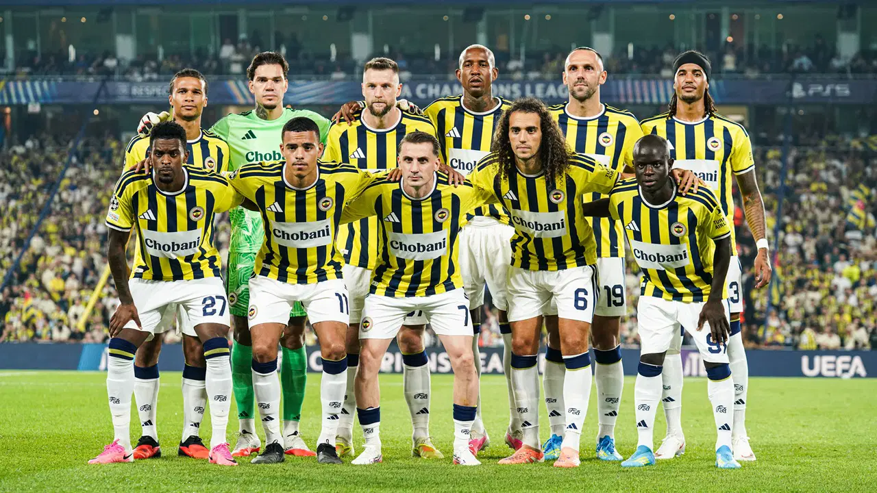 Fenerbahçe, Lyon maçı kamp kadrosunu açıkladı: Dört yıldız listede yer almadı