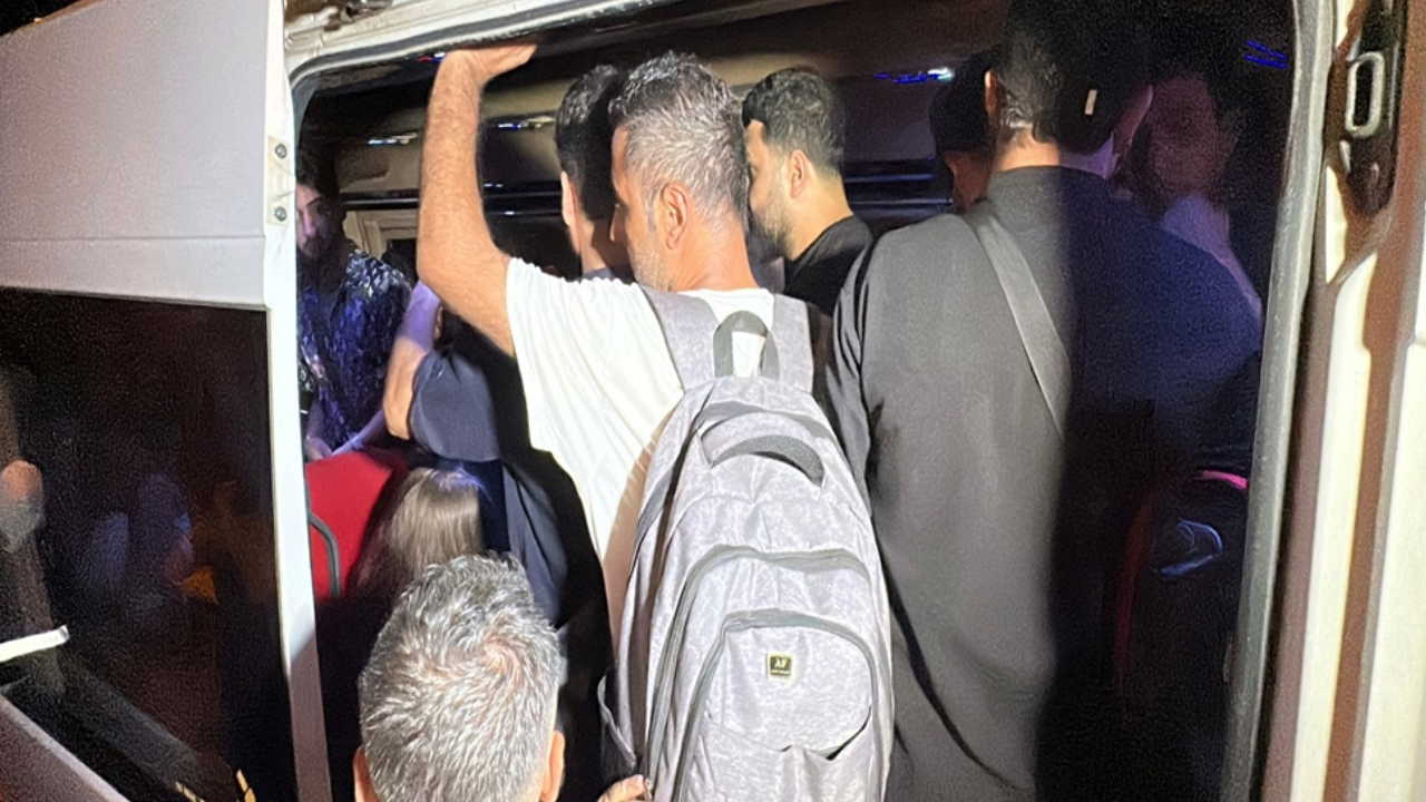 Apartman dairesine kaçak göçmen operasyonu: 29 gözaltı!