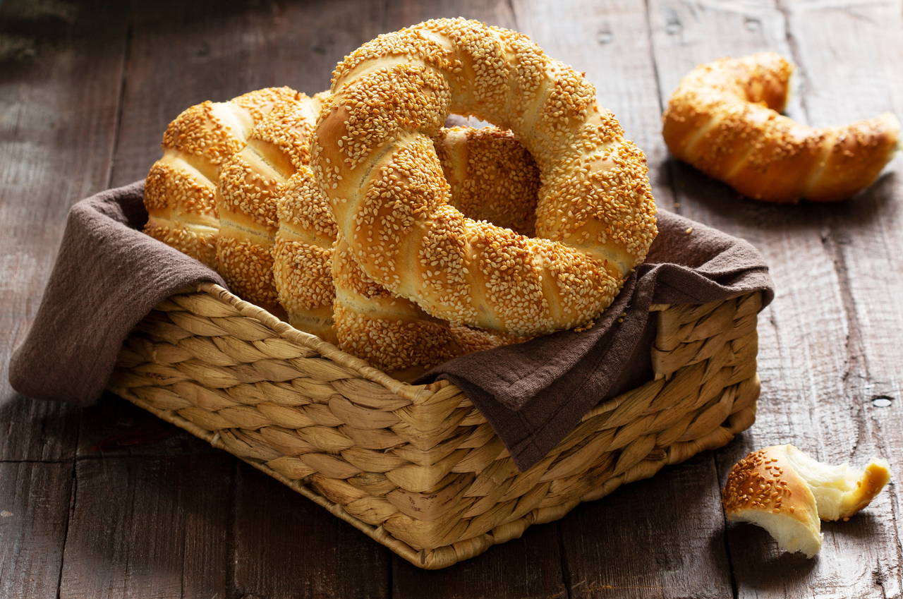 Pastane usulü enfes lezzet: Sütlü simit tarifi