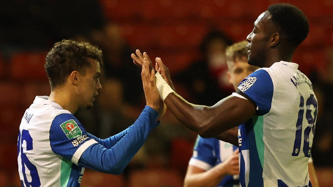 Brighton, Diego Gomez ile rahat turladı!