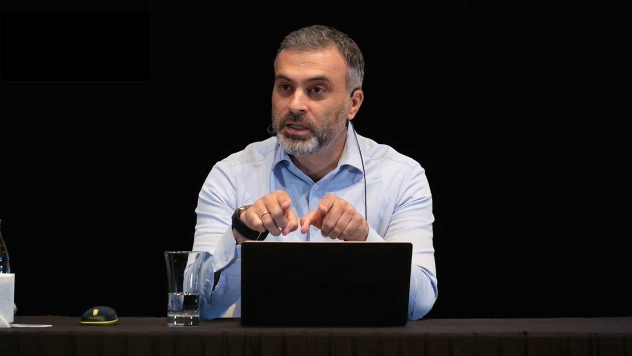 Ateizm paylaşımları 'ak'landı