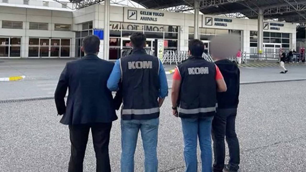 Antalya Havalimanı'nda 'zimmet' operasyonu: 5 tutuklama