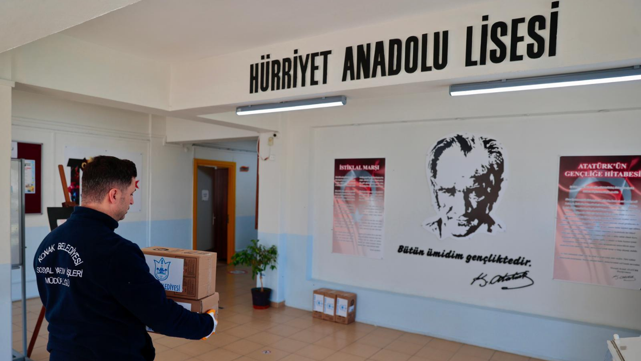 Konak’tan okullara ‘hijyenik’ destek
