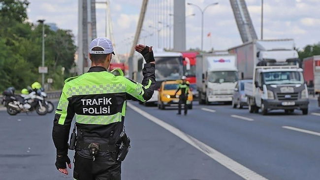 İstanbul'da bugün bazı yollar trafiğe kapatılacak