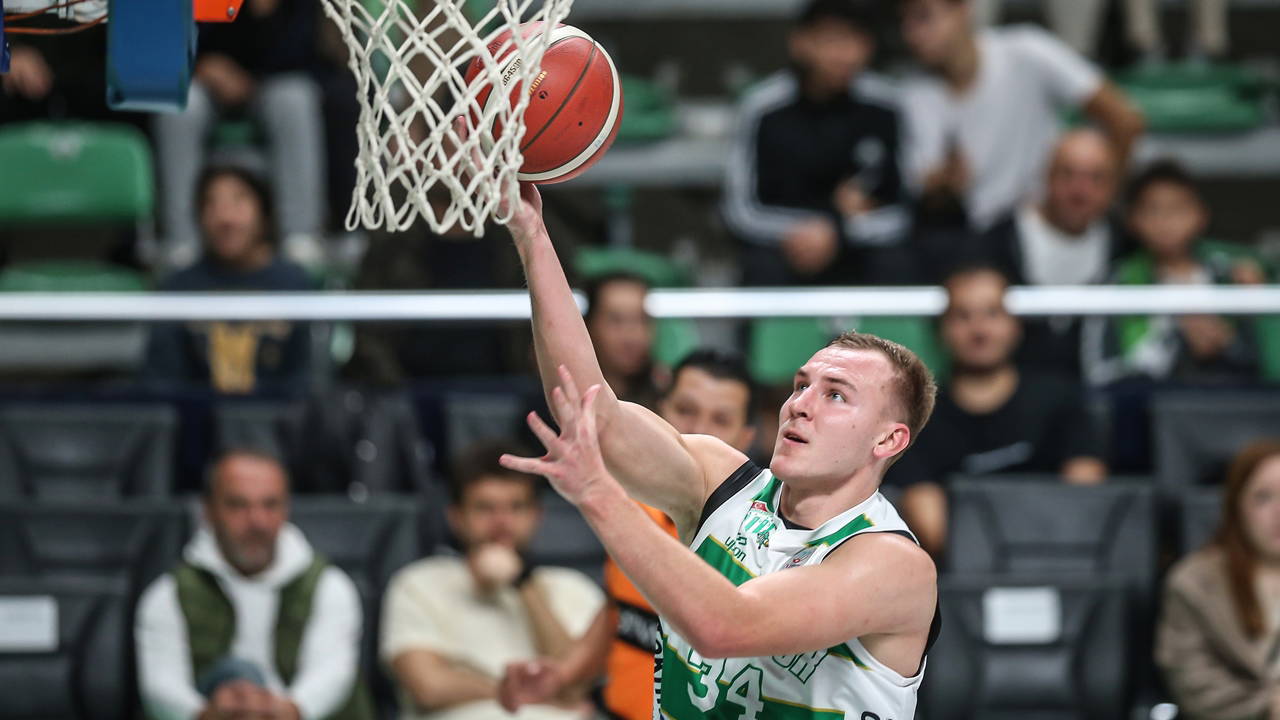 Bursaspor Basketbol, deplasmanda farklı mağlup!