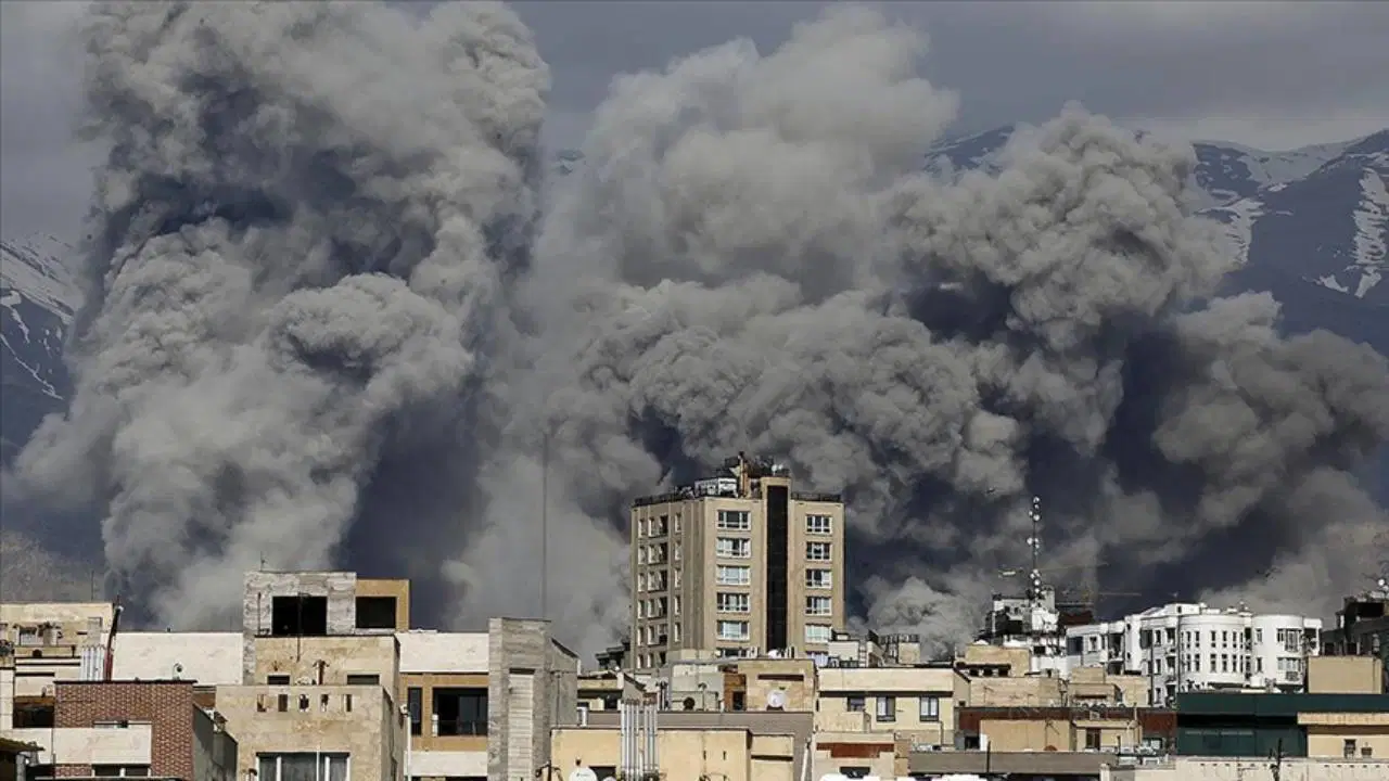 İran'a ABD-İsrail saldırısı... DEM Parti'den yazılı açıklama!