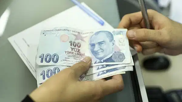 DİSK-AR Ücret Kayıpları İzleme Raporu: 'İşçilerin 9 aylık birikimli ücret erimesi toplam 539,4 milyar lira, enflasyonun yarattığı kayıp ise 789 milyar lira oldu'