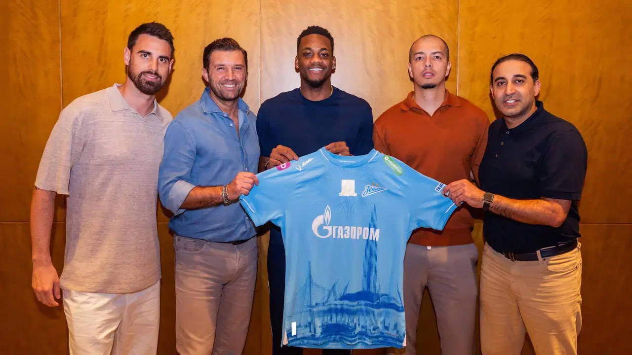 Fenerbahçe'de kiralık olarak forma giyiyordu: Zenit, Jhon Duran'ı resmen açıkladı!