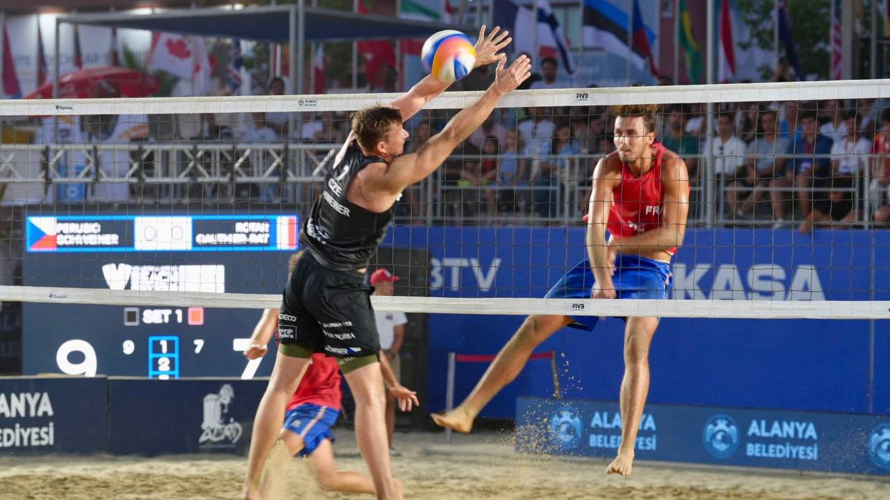 Alanya'da Beach Volley Şöleni: 2025 Challenge'ın Galibi Netleşti!