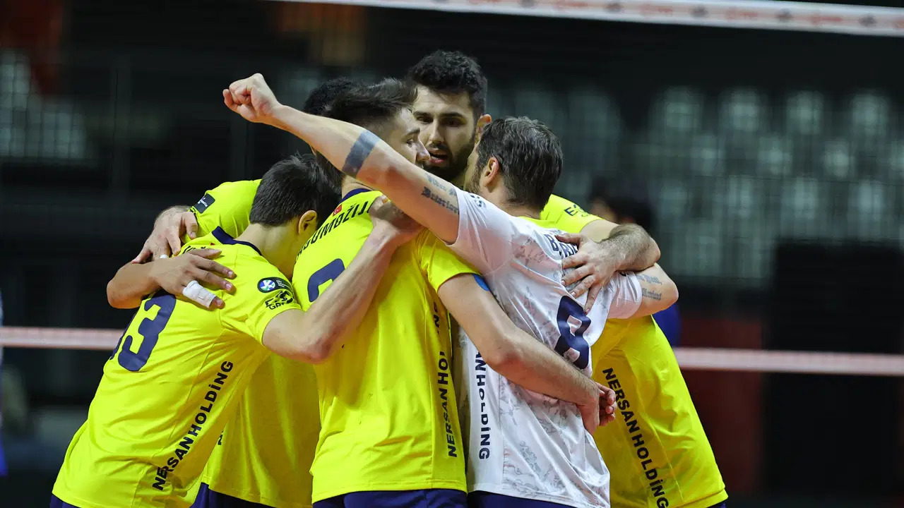 Fenerbahçe Medicana, İstanbul Belediye'yi rahat geçti!