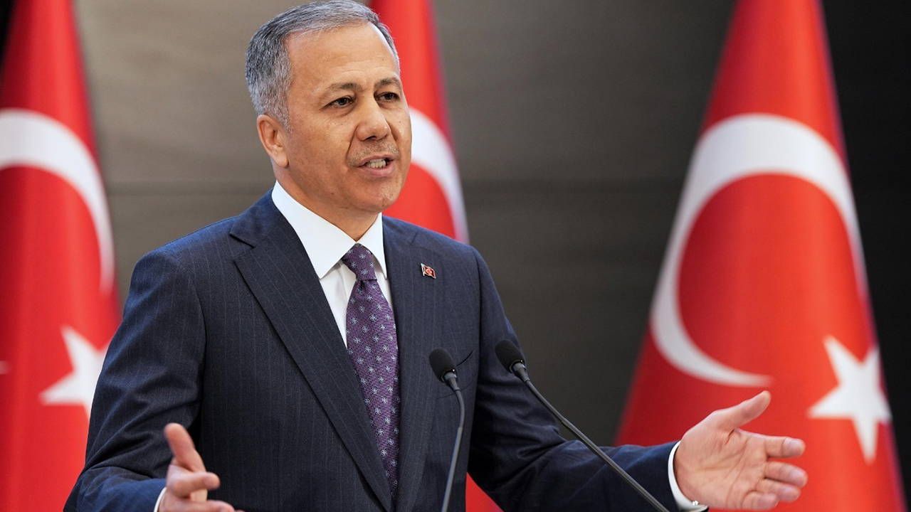 Bakan Yerlikaya duyurdu! İstanbul'da dev uyuşturucu operasyonu: Tam 2 milyon 535 bin 680 adet...