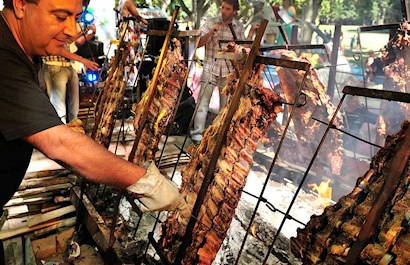 Dünyanın en iyi 10 yemeği belli oldu: Listenin vazgeçilmezi Türkiye!