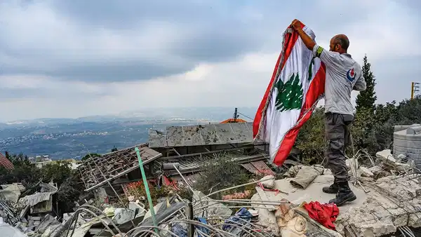 İsrail’den Lübnan’a yeni hava saldırıları
