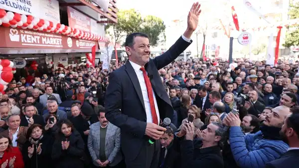 Başkan Çavuşoğlu: Bu şehrin kaynakları, bu şehrin insanları için