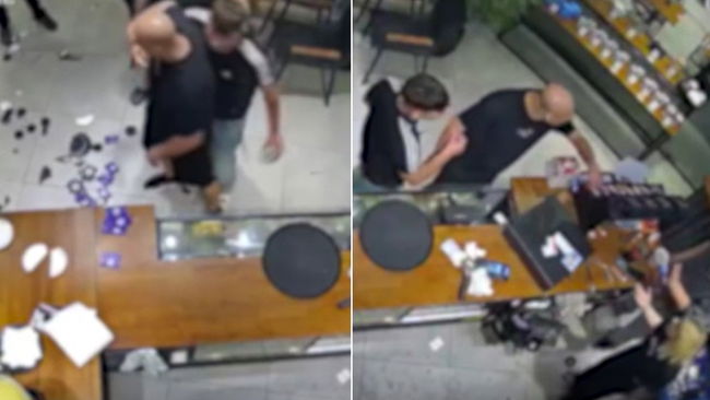 Kafede dehşeti yaşattı: Önce parayı fırlattı sonra etrafı dağıttı!