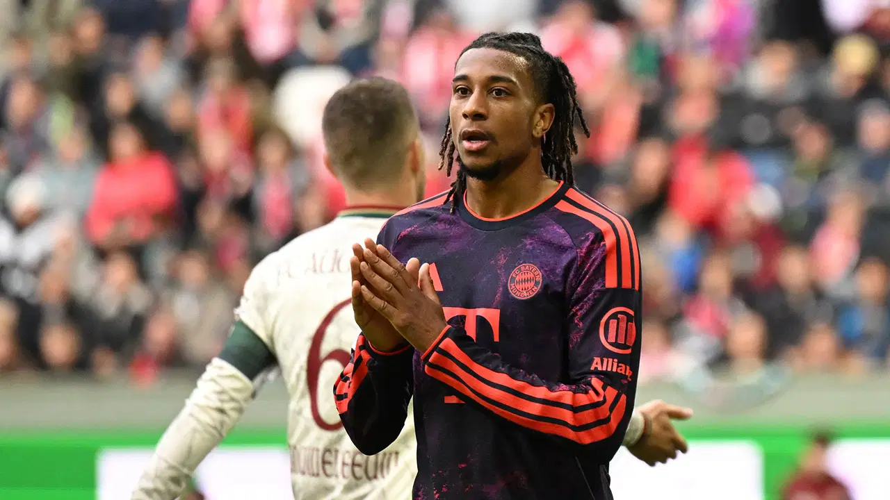 Bayern Münih'e Augsburg çelmesi