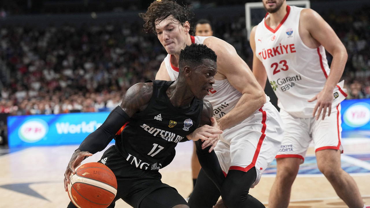 Riga’dan gümüş madalya ile dönüyoruz: 12 Dev Adam, Avrupa ikincisi!